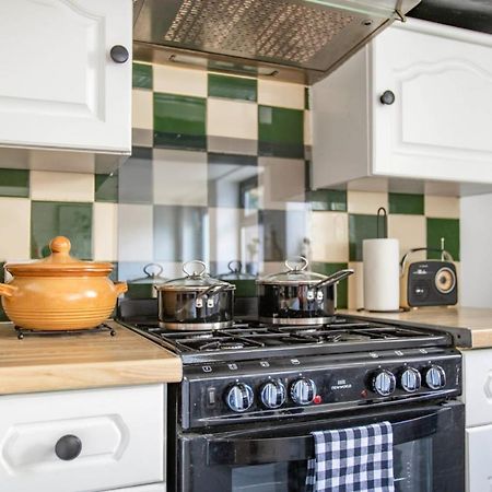Stunning Character 2Bed Cottage In St Albans Wifi Zewnętrze zdjęcie