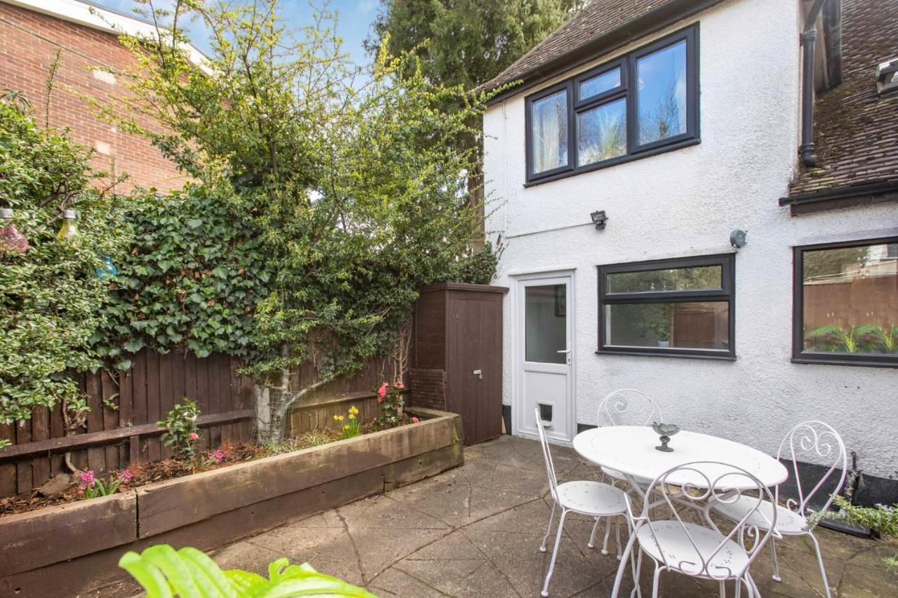 Stunning Character 2Bed Cottage In St Albans Wifi Zewnętrze zdjęcie